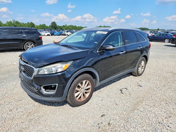 2017 KIA SORENTO L, LX