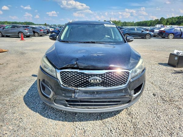 2017 KIA SORENTO L, LX