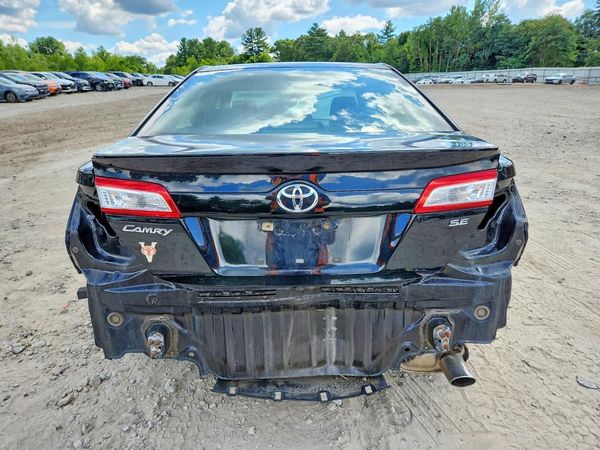 2013 TOYOTA CAMRY