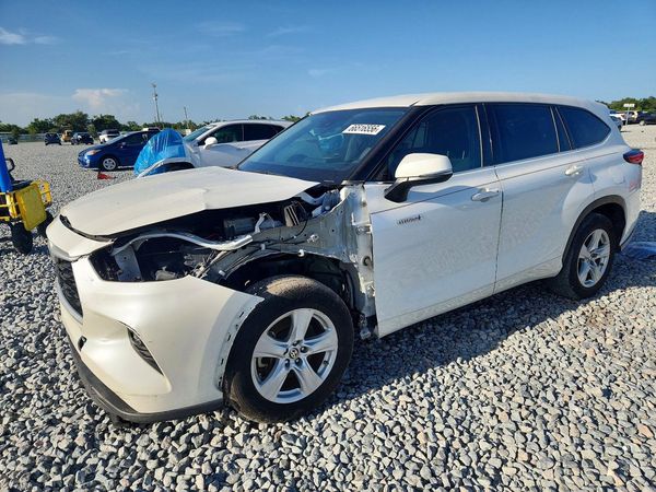 2020 TOYOTA HIGHLANDER