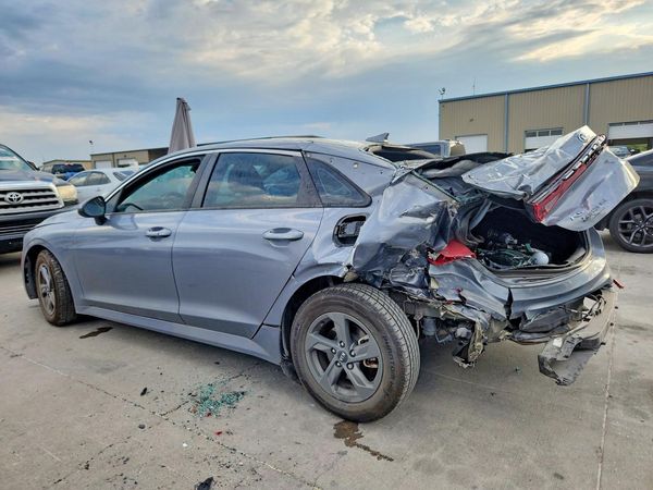 2021 KIA K5