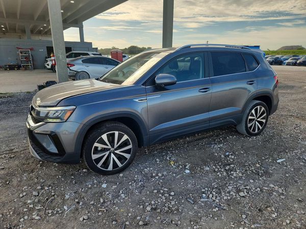 2022 VOLKSWAGEN TAOS