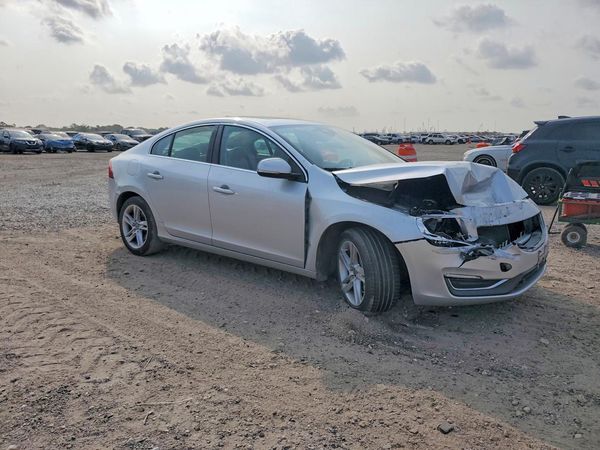 2014 VOLVO S60