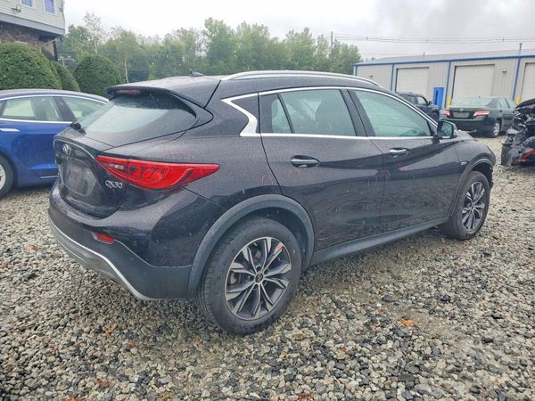 2018 INFINITI QX30