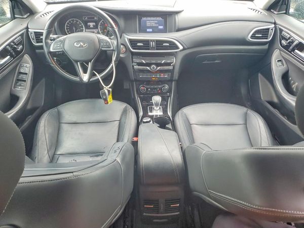 2018 INFINITI QX30