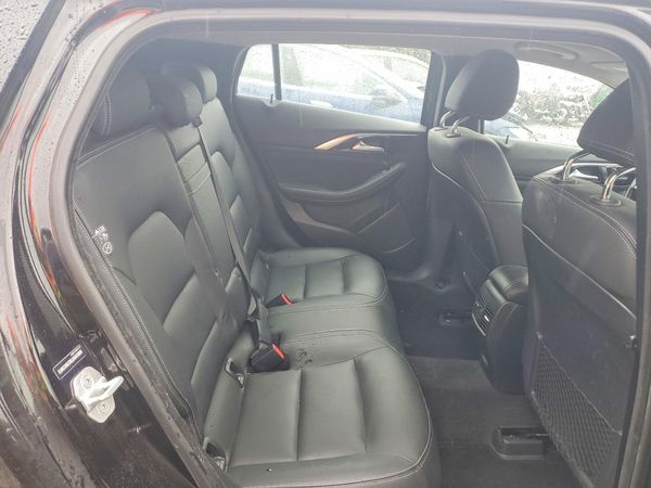 2018 INFINITI QX30