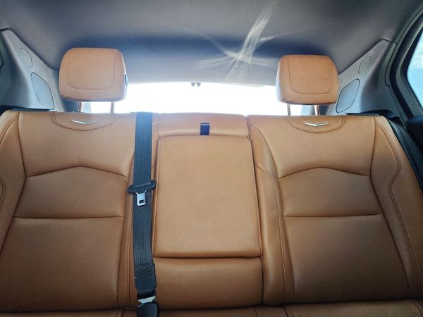2019 CADILLAC XT4 Premium Luxury
