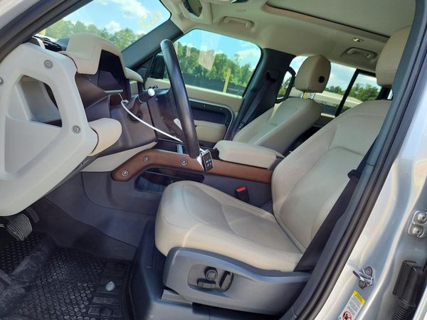 2023 LAND ROVER DEFENDER