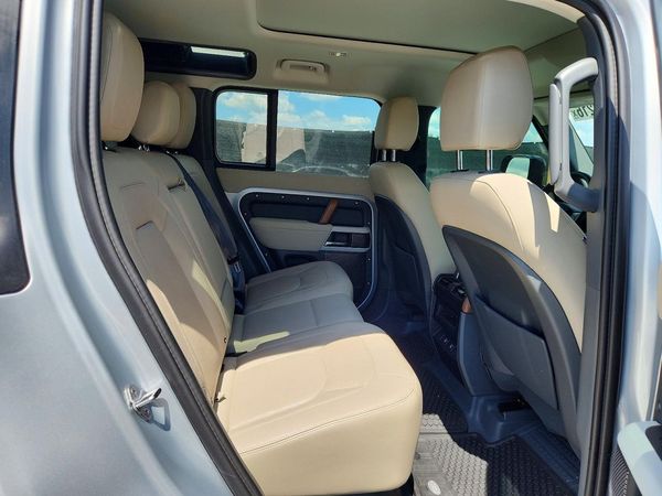 2023 LAND ROVER DEFENDER