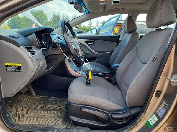 2013 HYUNDAI ELANTRA