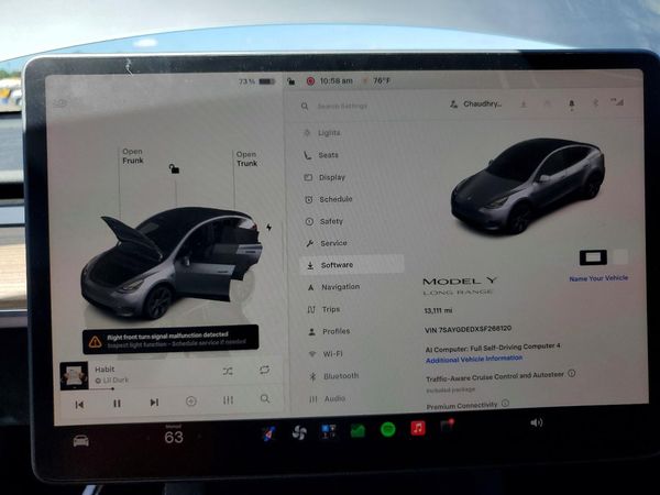 2025 TESLA MODEL Y