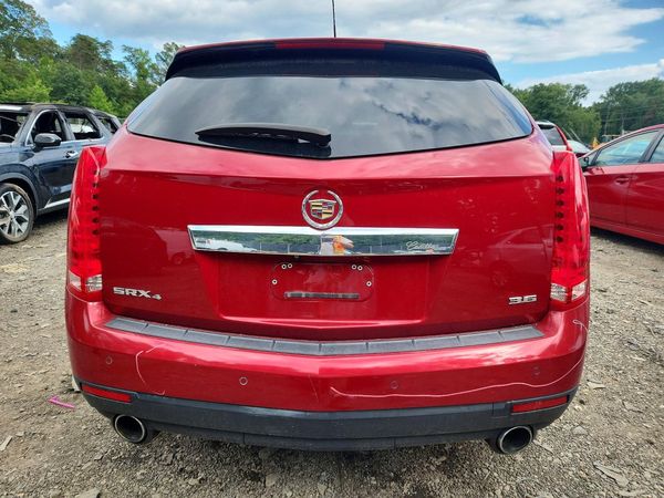 2015 CADILLAC SRX Luxury