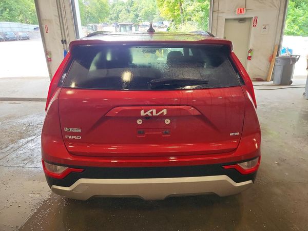 2023 KIA NIRO EX