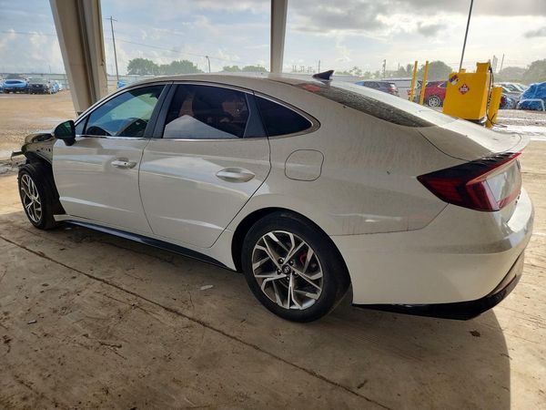 2022 HYUNDAI SONATA