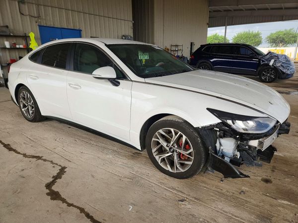 2022 HYUNDAI SONATA