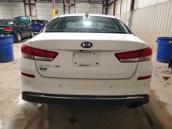 2019 KIA OPTIMA LX, S