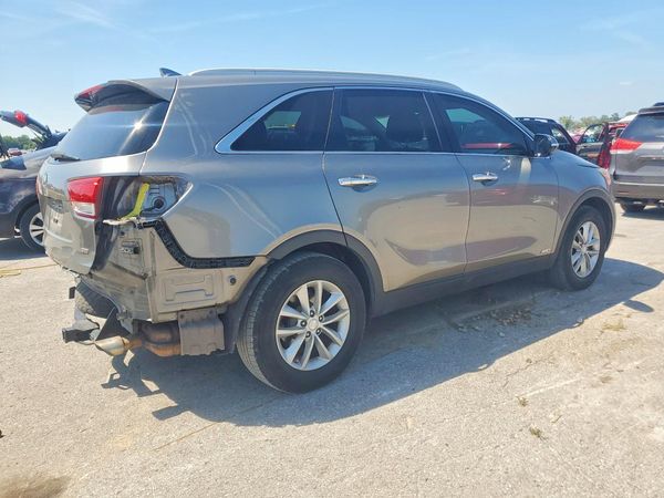 2017 KIA SORENTO L, LX