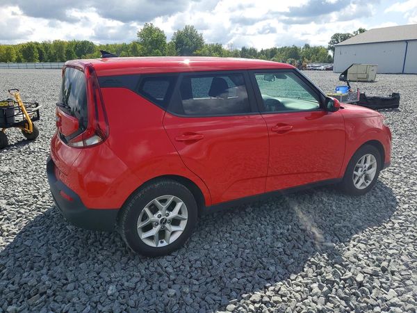 2022 KIA SOUL