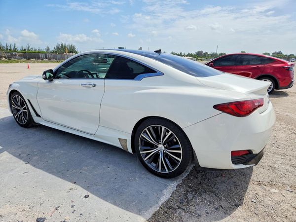 2017 INFINITI Q60 — DSRA