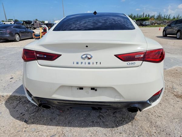 2017 INFINITI Q60 — DIRR