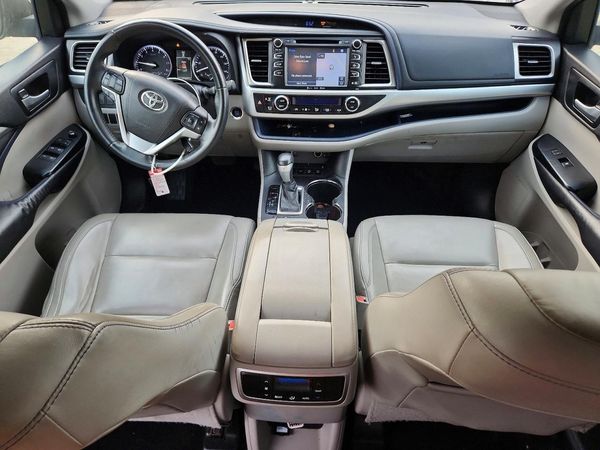 2016 TOYOTA HIGHLANDER Base/Hybrid
