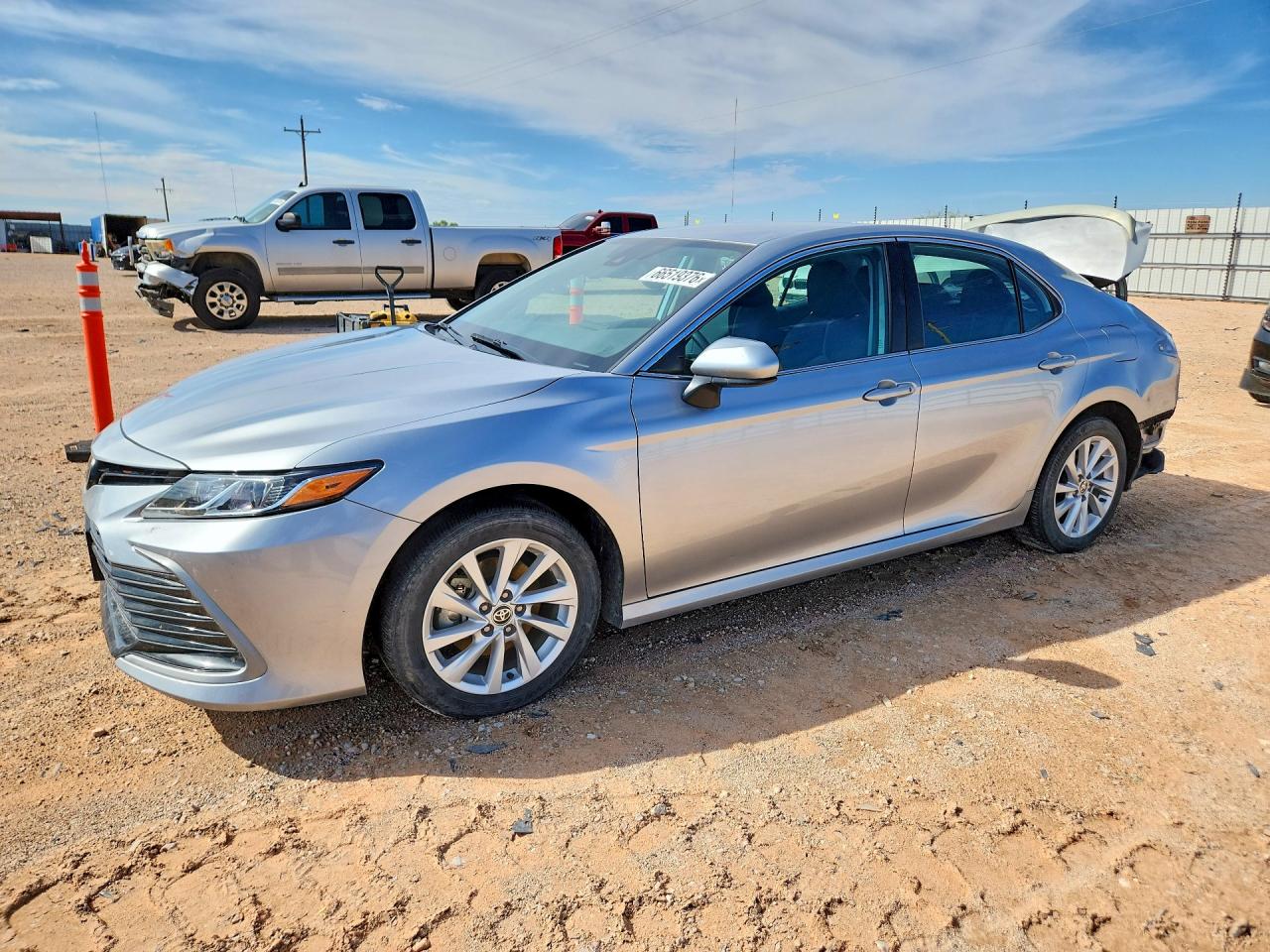 2024 TOYOTA CAMRY