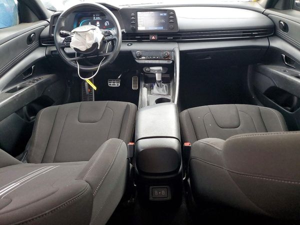 2025 HYUNDAI ELANTRA SEL Sport — CKPT