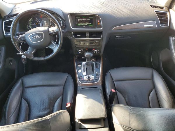 2013 AUDI Q5 Premium Hybrid