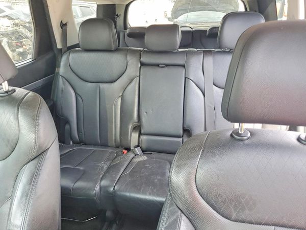 2020 HYUNDAI PALISADE SEL w/ Premium Pkg