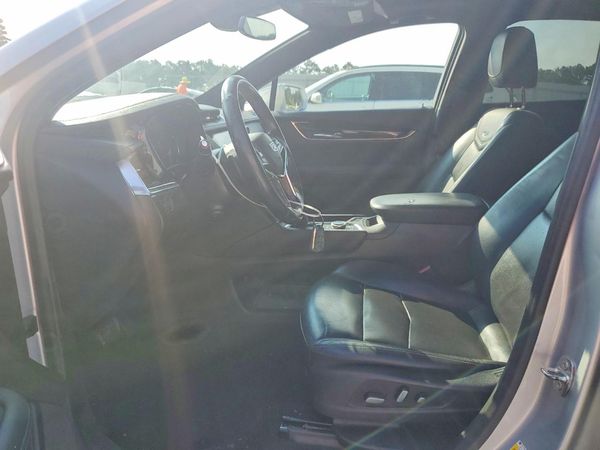 2020 CADILLAC XT5