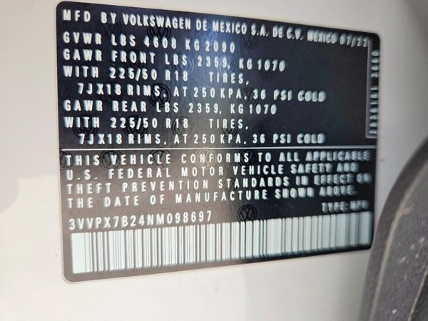 2022 VOLKSWAGEN TAOS