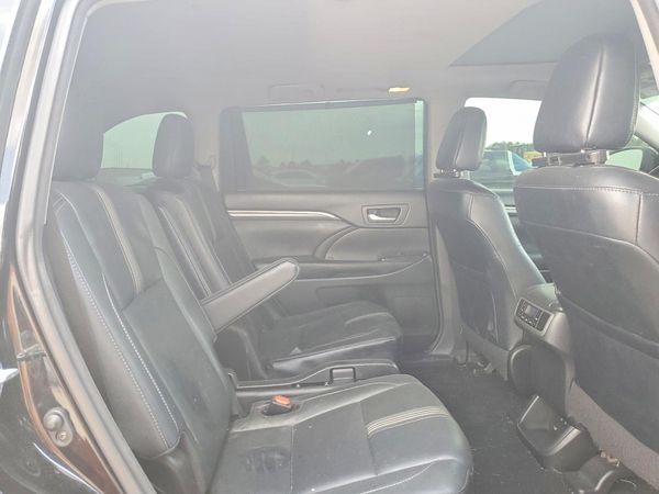 2017 TOYOTA HIGHLANDER