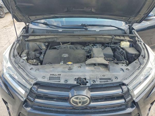 2017 TOYOTA HIGHLANDER
