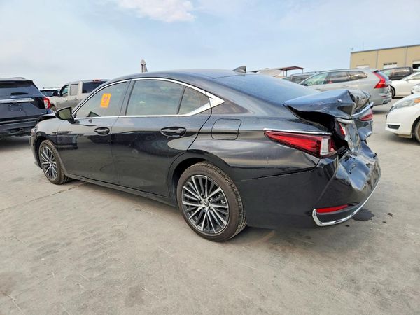 2025 LEXUS ES 300H