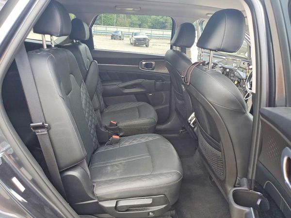 2021 KIA SORENTO SX, SXP