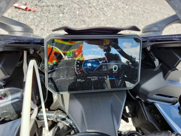 2026 YAMAHA YZF690