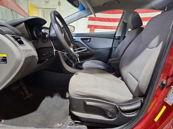 2016 HYUNDAI ELANTRA