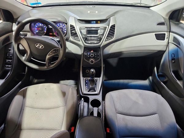 2016 HYUNDAI ELANTRA