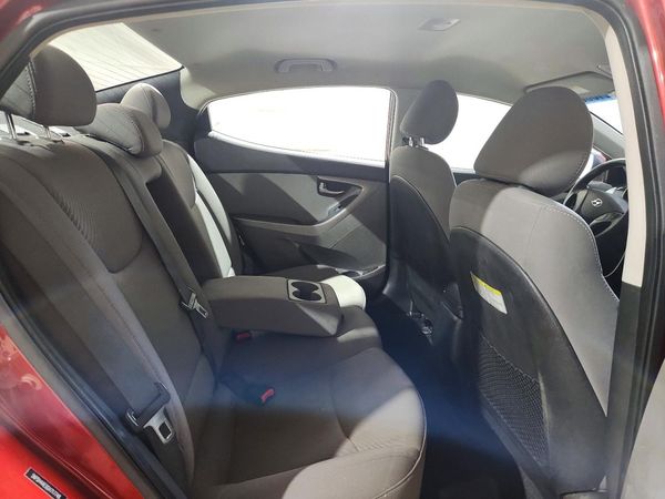 2016 HYUNDAI ELANTRA