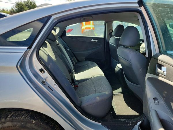 2012 HYUNDAI SONATA Middle-low level — PSRS