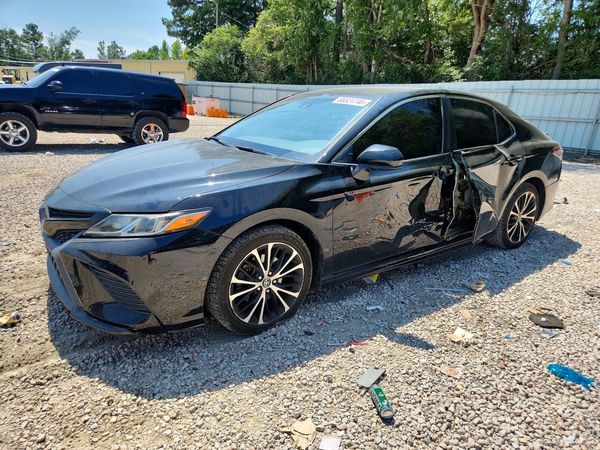 2019 TOYOTA CAMRY