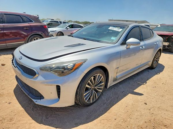 2018 KIA STINGER