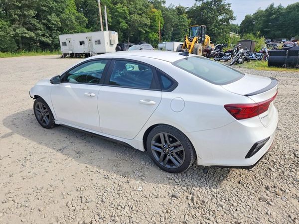 2021 KIA FORTE GT Line