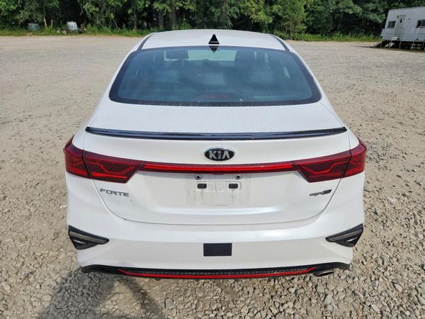 2021 KIA FORTE GT Line