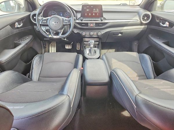2021 KIA FORTE GT Line