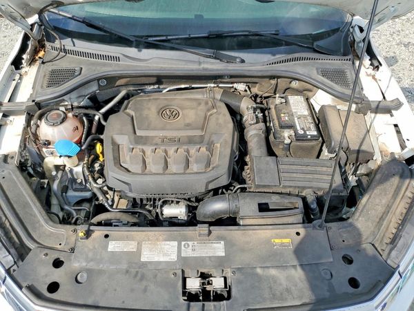 2020 VOLKSWAGEN PASSAT R-Line