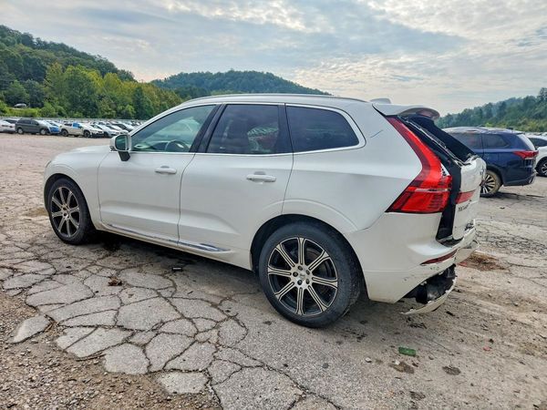 2021 VOLVO XC60