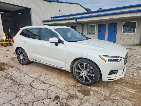 2021 VOLVO XC60