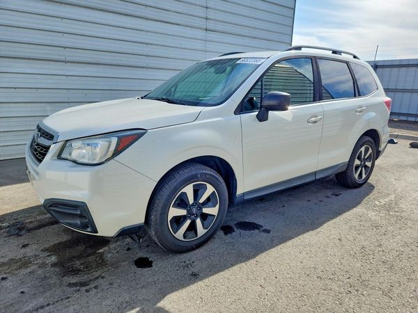 2018 SUBARU FORESTER Base P