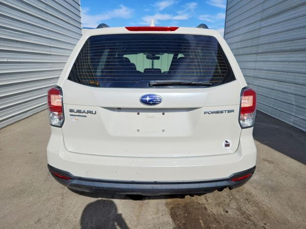 2018 SUBARU FORESTER Base P